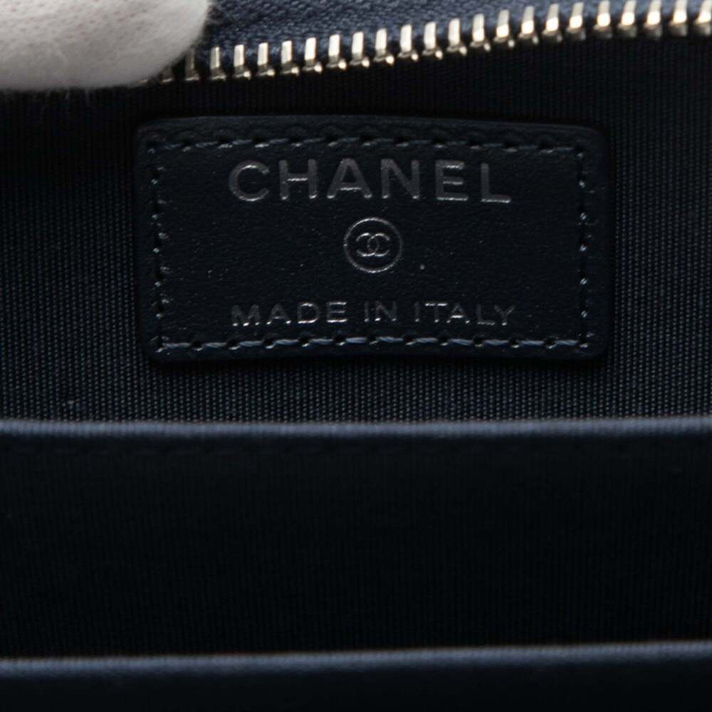 CHANEL Authentic Blue Leather Logo Wallet - Picture 5 of 7